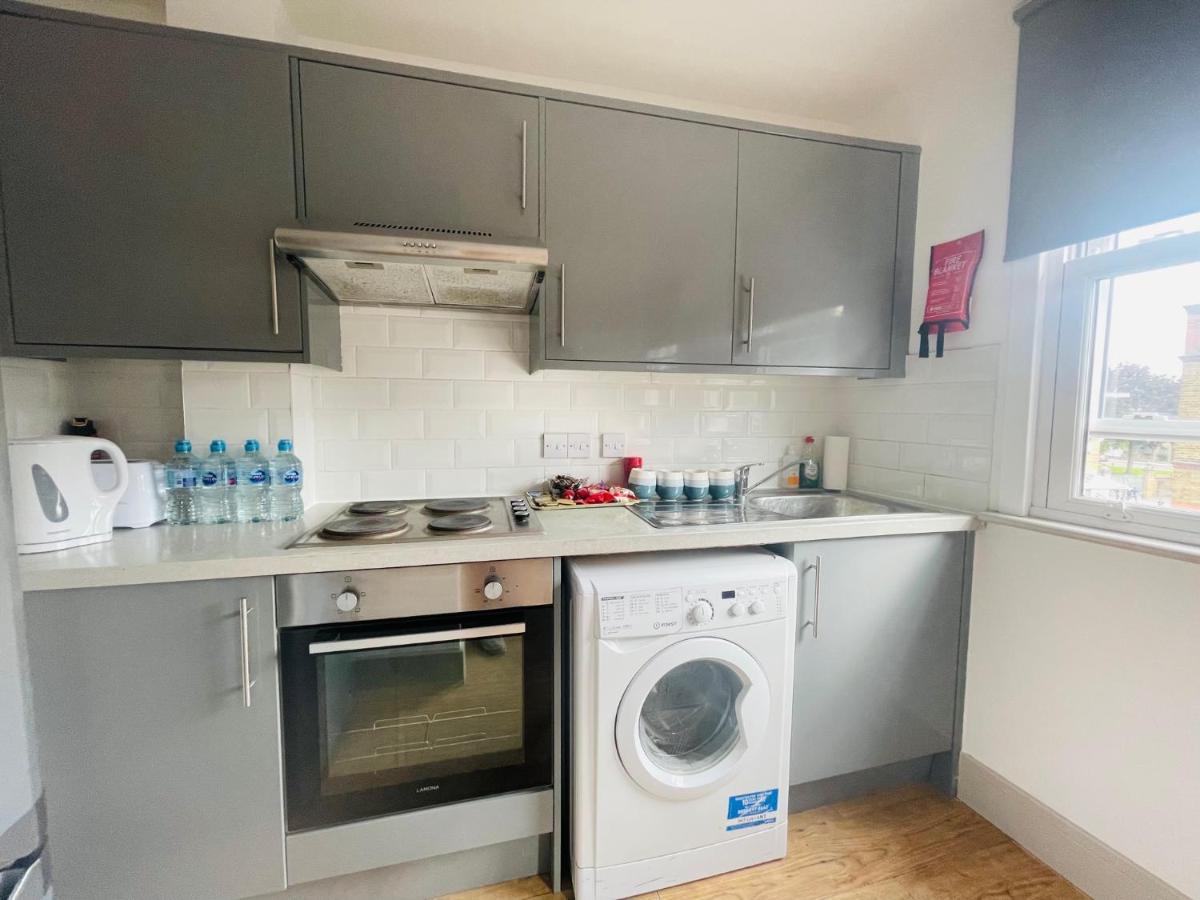 Lovely 1 Bedroom Apartment In لندن المظهر الخارجي الصورة